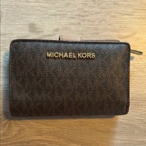 Michael Kors wallet